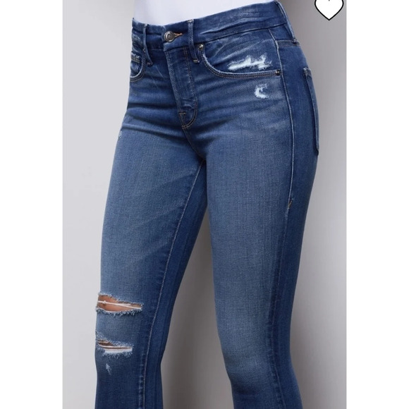 Good American Good Legs Crop Jean In Blue377 - Picture 3 of 13